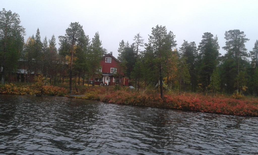 Ivalo Lake Cottage Szoba fotó